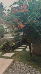 Yay Lodge SIARGAO, private room 2 with AC & hot shower and fast Starlink Wifi