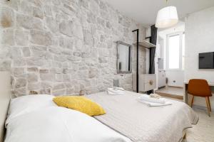 Apartments with WiFi Pula - 21408