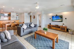 Frangipani 201 by HamoRent on Hamilton Island