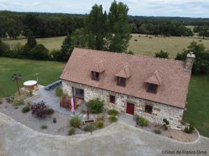 Maisons de vacances Gite Saint-Patrice-du-Desert, 3 pieces, 6 personnes - FR-1-497-187 : photos des chambres