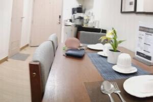 Chelsea Suites Esthetic Staycation at Trees Residence QC