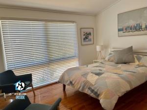 3BR Updated Coastal Beach House in Funky Port Elliot