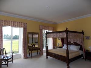 Gold Finch Suite room in Ash Hill B & B