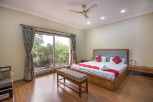 Serene Villa by StayVista - A Hill-View Villa with Plunge pool
