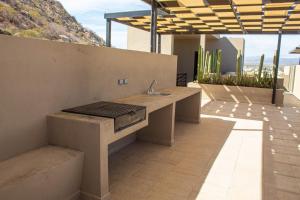 NEW Terra Condo w Infinity Pool