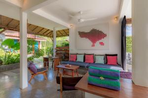 Villa Bumi - Playful & Quirky 3BR Villa Near Seminyak, a Unique Getaway