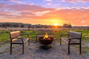 Cooinda Cottage - Beautiful Borenore Farm Stay