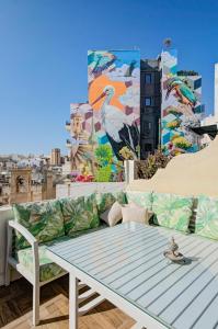 Luxury home with sea views