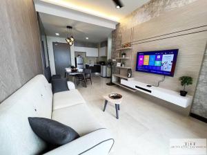 Melaka Super High Building View Coziness Stay