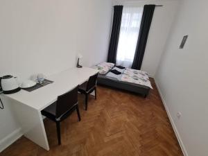 Fantastic Waw - OK11 Room D