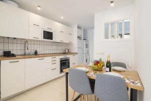 MAapartmentsES Garden City