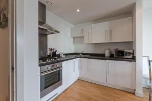 Stylish Town Centre Apartment