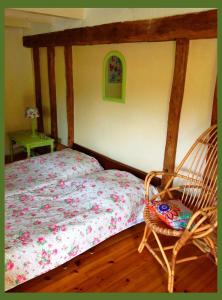 Appartements Domaine Charente - Familyroom Gypsy with garden (with external toilet & shower house) : photos des chambres