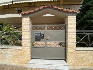 COZY & QUIET CITY APARTMENT