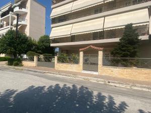 COZY & QUIET CITY APARTMENT