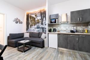 OKBrasov - Apartment & Studio in the heart of Old Town, moments away from the Black Church