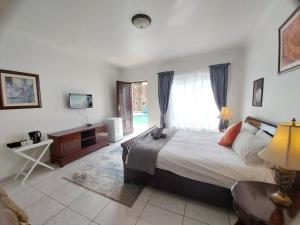 The Freshwater Pearl