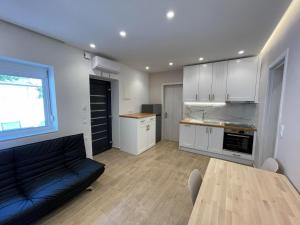 Andreas luxury apartments in Nea Fokaia