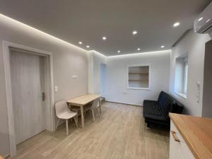 Andreas luxury apartments in Nea Fokaia