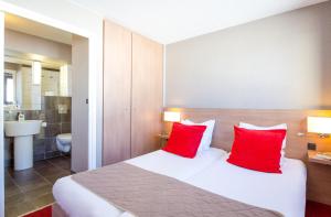 SOWELL HOTELS Le Pas du Loup : Chambre Lits Jumeaux