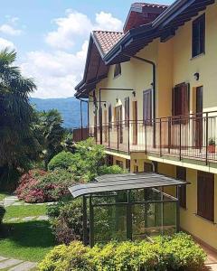 Sém Chi, the oasis on the lake