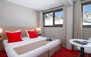 SOWELL HOTELS Le Pas du Loup : photos des chambres