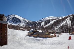 SOWELL HOTELS Le Pas du Loup : photos des chambres