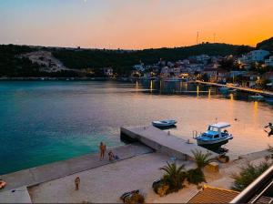 Apartments Sandra, Duboka 22, Duboka, Klek