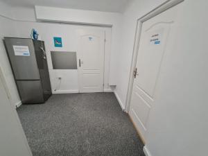 Fantastic Apartments - NW30 Room - B