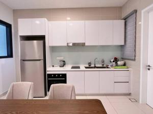 Ample 2BR 4px Seputeh @ Near MidValley & Garden Mall, Old Klang Road