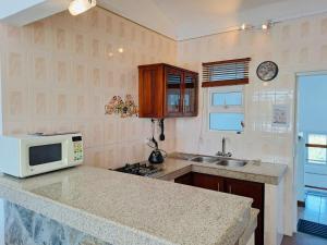 Cosy Two Bedroom Apartment