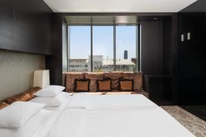 Senior Suite room in Falkensteiner Hotel Belgrade