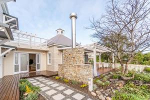 Peaceful Parkland Home on Thesen Islands