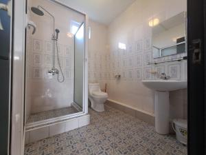 Spacious Three Bedroom Apartment