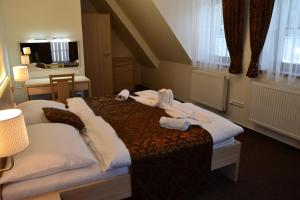 Superior Quadraple Apartment (+ 4 Extra Beds) room in Wellness hotel Sauna