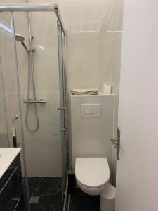 joli studio 24 personnes