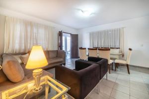 Aluguel Casa 3 Quartos para 8 Pessoas BombasSC