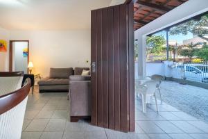 Aluguel Casa 3 Quartos para 8 Pessoas BombasSC