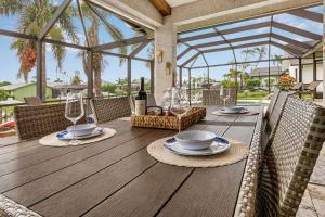 Farmhouse paradise with large heated pool & Kayak Villa Grill N Chill Roelens Vacations