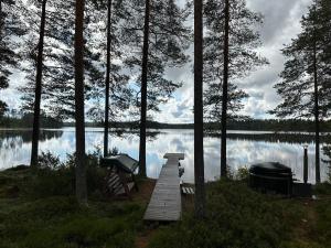 Iloinen Mökki