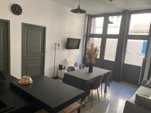 Appartements Le Merrain gite plein coeur de Chablis : photos des chambres