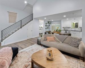 Lake LBJ 4BR Home w Boat Deck, Huge Yard