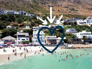 Bikini Beach Holiday Home