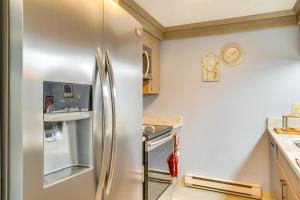 Cape Cod Condo in The Belmont with Private Beach!