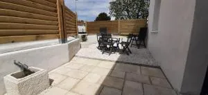 Gîte 35m2 - 2pers - Plus Lit d'appoint - Draps et serviettes optionnels non prévu dans le prix affiché - Yves