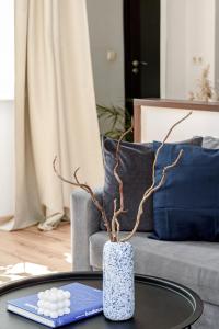 Spacious City Centre Apartment with Parking SELF CHECK-IN