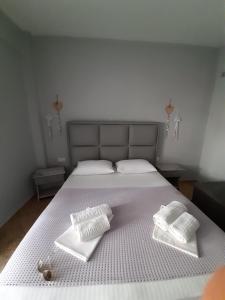 Elenas Apartments Sarti