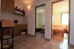 Studio Apartments Vera Vir No 3