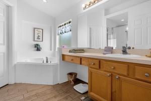 201 Hideaway beach 4 beds - pool&spa