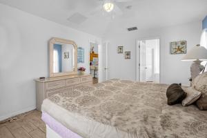 201 Hideaway beach 4 beds - pool&spa